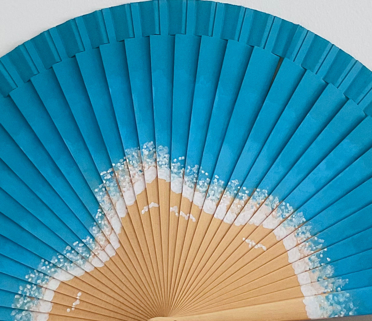 Abanicos pintados a mano / Hand-painted Fans